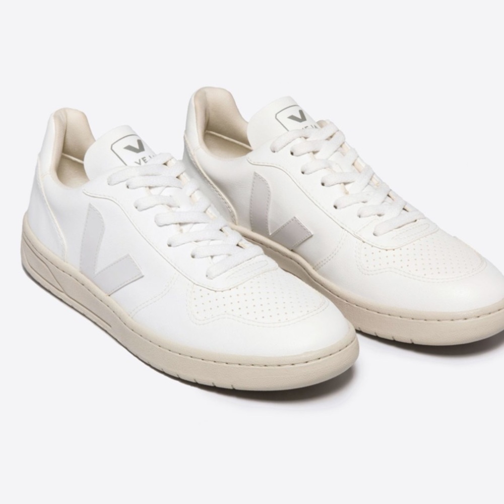 VEJA V-10 CWL FULL WHITE
